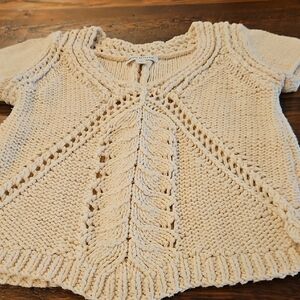 Adorable Banana Republic Shortsleeve Knit Sweater